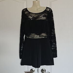 Guess Ladies Lace Long Sleeves Jumpsuit Medium Black